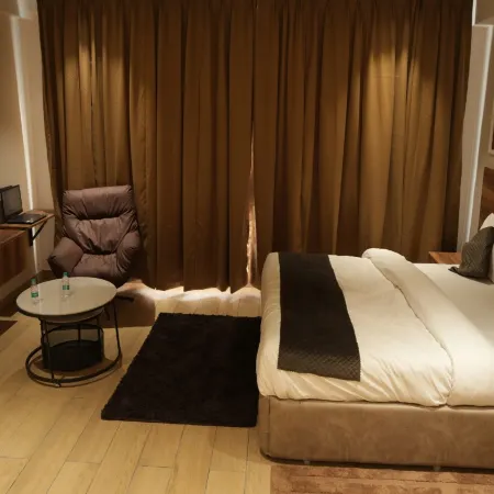Vardaan Residency Hotel