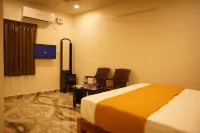 Shri Valli Rooms Отели в г. 