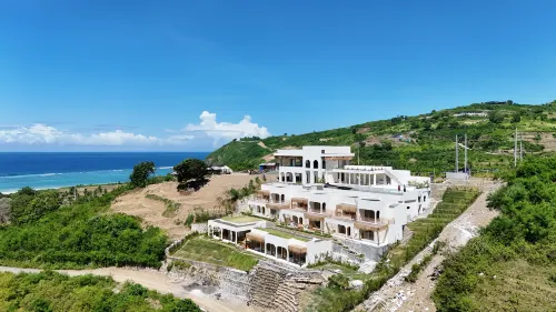 Sereno Lombok Resort