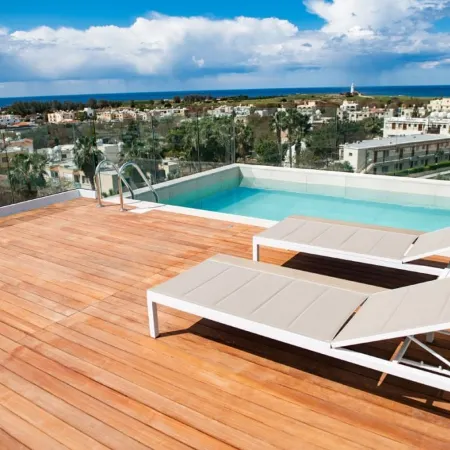 Luxury 2BR Penthouse w/ Pool