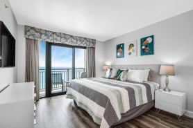 Unwind by the Waves Oceanfront 1 BD Apt