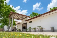 Jungle Breeze Yala by Forest Trails - parking