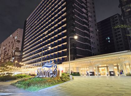 Callie's Cozy Staycation