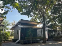 บ้านต้นแจง โรงแรมในอำเภอ มโนรมย์