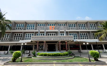 B2 Ubon Boutique & Budget Hotel