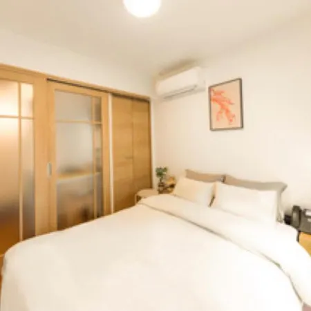 moon hotel