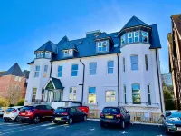 Stunning Sea Views, Family Apt; Free Parking & Gym - アパートメント