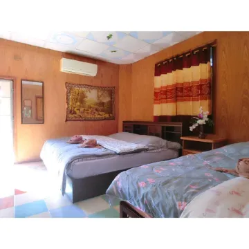 Pernjai Homestay Barn Kum Kron