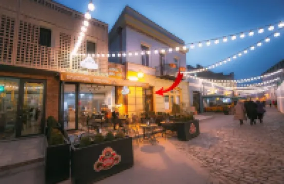 The Librarians' Flat