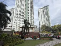 Davao Studio Unit at Abreeza Place Condo Near Mall Hotels near مول أبريزا