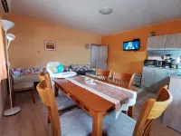 Rose valley guest house - 주차장