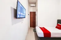 RedDoorz near Stasiun Purwokerto 2