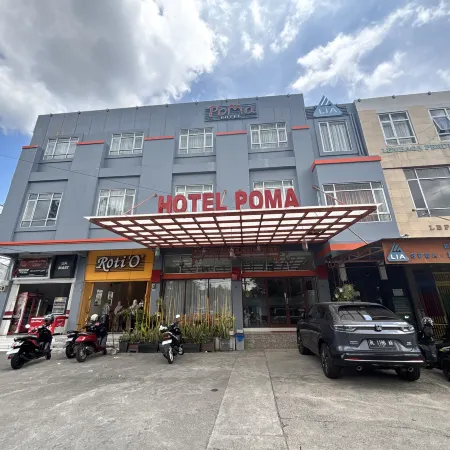 Townhouse Oak near RSUD Dr. Zainoel Abidin formerly Poma Hotel