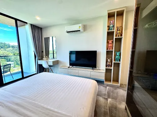 1BR Patong Hideaway | Pool | Near Beaches - A403