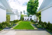 The Seaton House Retreat Phuket Hotels in Rawai Strand