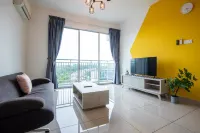 Bright & Modern 3BR Suite, FREE Parking 坦馬坡伊住宿飯店
