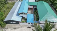 Dacha Thoddoo White Sand Hotel di Thoddoo
