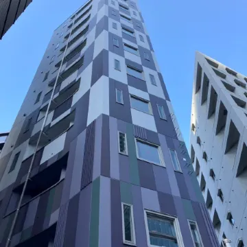 HOTEL LiVEMAX Mita Ekimae Отели рядом с достопримечательностью «Станция метро Daimon»