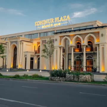 Kohinur Plaza