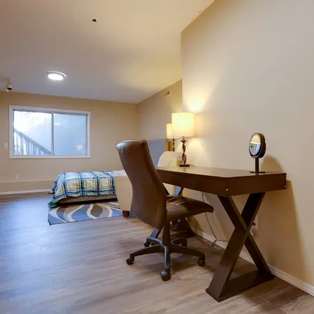 Oregon Jade Lodging