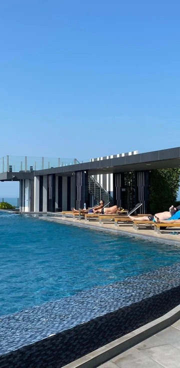รูปภาพของThe base central pattaya