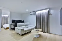 Brown Dot Hotel Gumi Okgye