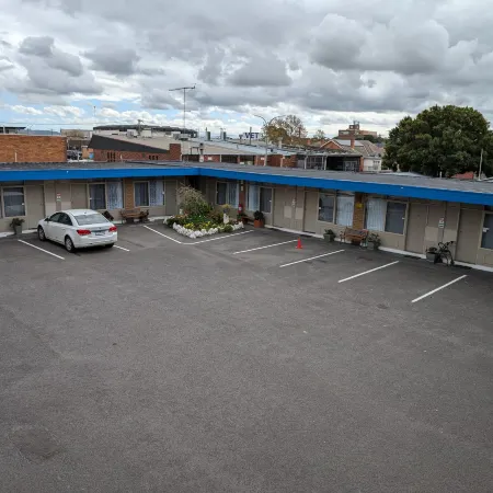 Morwell Parkisde Motel