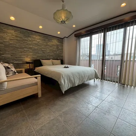 3 story house/105m2/4 bedrooms+7 beds/Max 12ppl