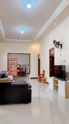 Guest House Griya Mundu Kerten