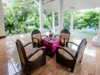 Hotel O Homestay Bonjeruk Near Restoran Pawon 21 Bonjeruk Hotel di Jonggat