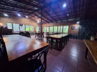 Elida Lodge