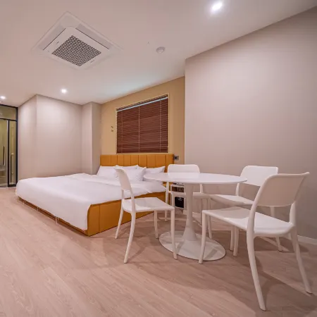 Doan Pool villa & Kids Hotel