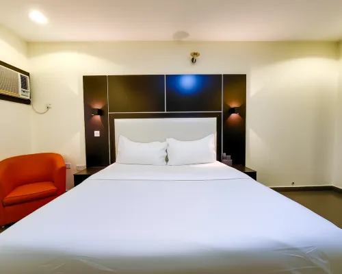 Aotel Hotel Lagos Crescent Hotels in Ikeja