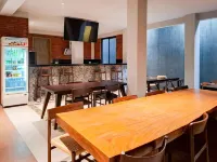 Urbanview KAS Hotel Syariah near Simpang 5 Purwodadi Hotels in Grobogan Regency