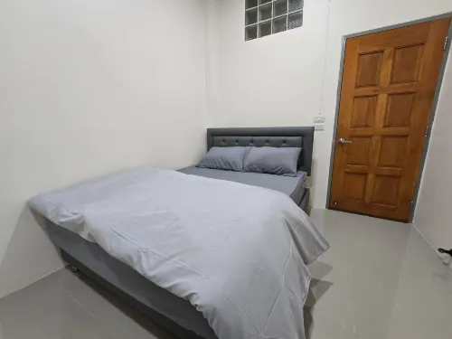 Buddy Hostel - Hostels