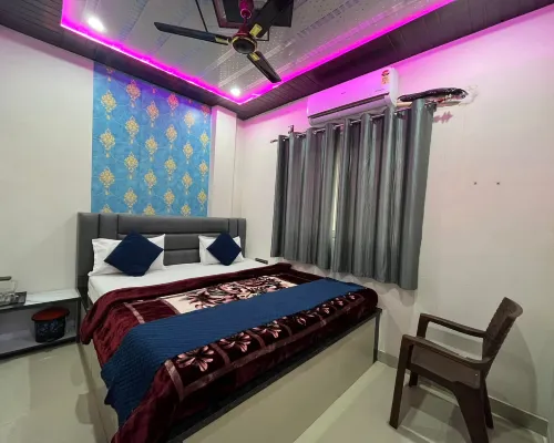 Neelkanth PG House Các khách sạn gần Sông Hằng