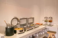 RUBY HOTEL Vientiane Prefecture otelleri