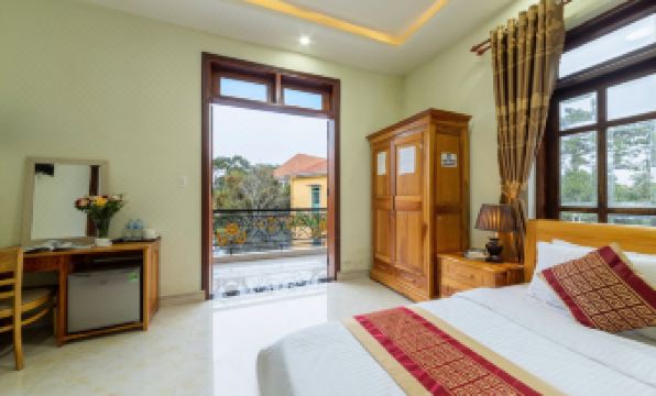 Xuan Truong DaLat Central