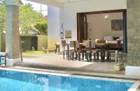 Tropical Terrace Negombo - Rooftop Pools