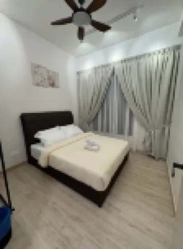 Piccadilly Greentown by Jun Residence