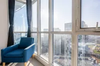 Toronto CityPlace Condo near Waterfront & CN Tower