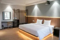 Opan Hotel Lampung - 3-Star