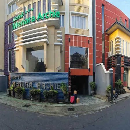 Cozzy Hotel Menara Archie