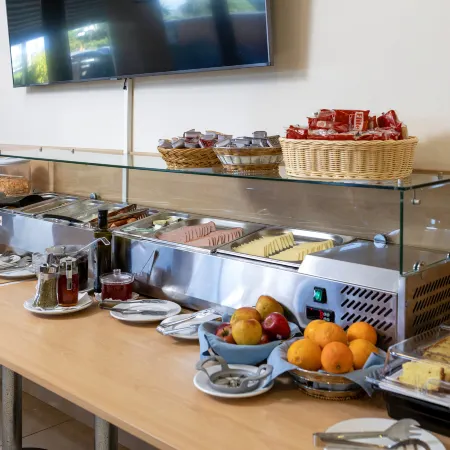 Hotel Delfini Patras