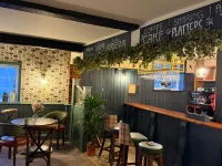 The Horsefair Pub and Rooms Hotels in 