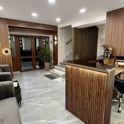 THE HILL Yerevan マテナダラン周辺のホテル