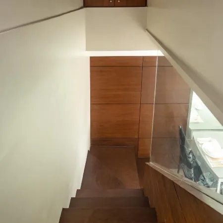 "Cozy 2- bedroom with Netflix in the heart of BGC