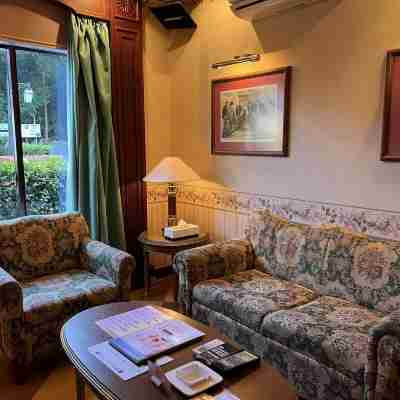 Hotel Karakonosato Rooms