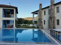 Summer Life Villa Apart Hotel فنادق في اورتاجه