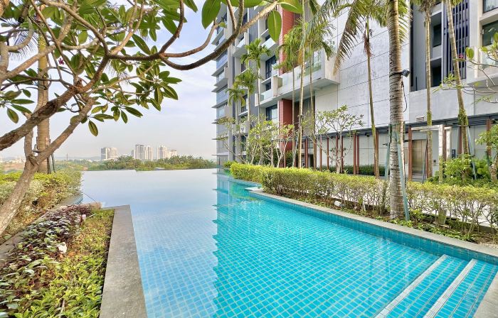 Grand Medini Residence Near Legoland by Stayrene